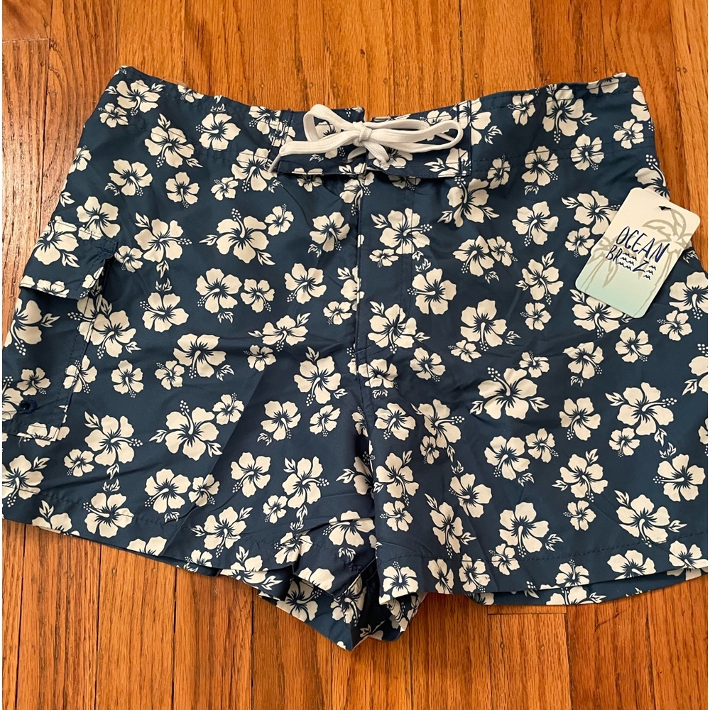 NWT Ocean Breeze Board Swim Shorts